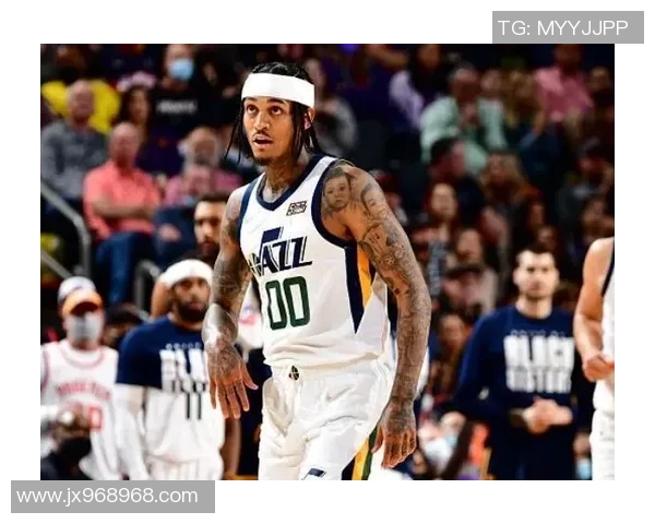 乔丹克拉克森如何在NBA赛场上展现个人风采与团队合作精神