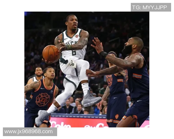 扎克拉文的篮球之路：从天才少年到NBA明星的成长历程